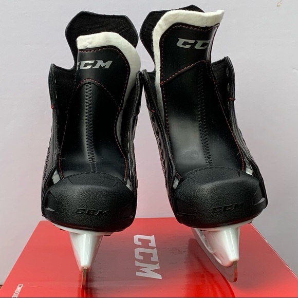 CCM Jetspeed FT340 Junior Skates (Size 2) - Picture 1 of 6